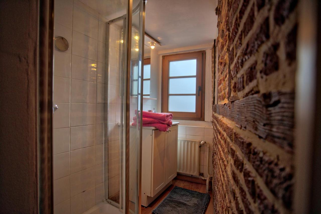 Maison De Charme Dans Quartier Historique Liege Luaran gambar